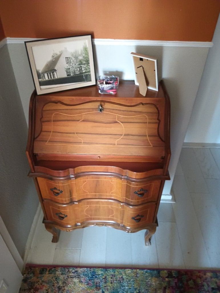 Antiek secretaire bureau met sierlijke inleg, Antiek en Kunst, Ophalen