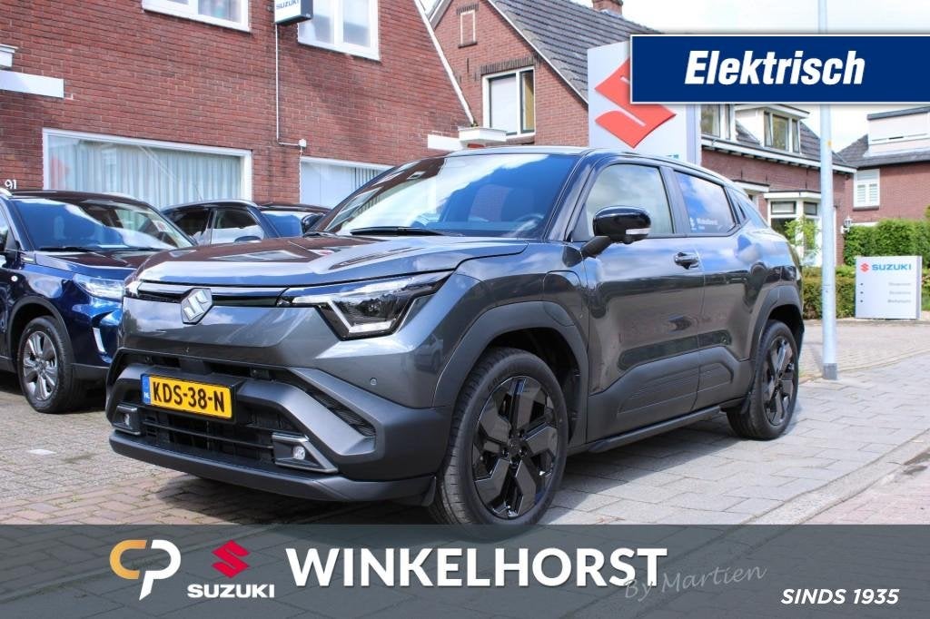 Suzuki E-VITARA STYLE 61 KWH / BTW-Auto / Rijklaarprijs / To, Auto's, 44 min, Met garantie (alle), Origineel Nederlands, 61 kWh
