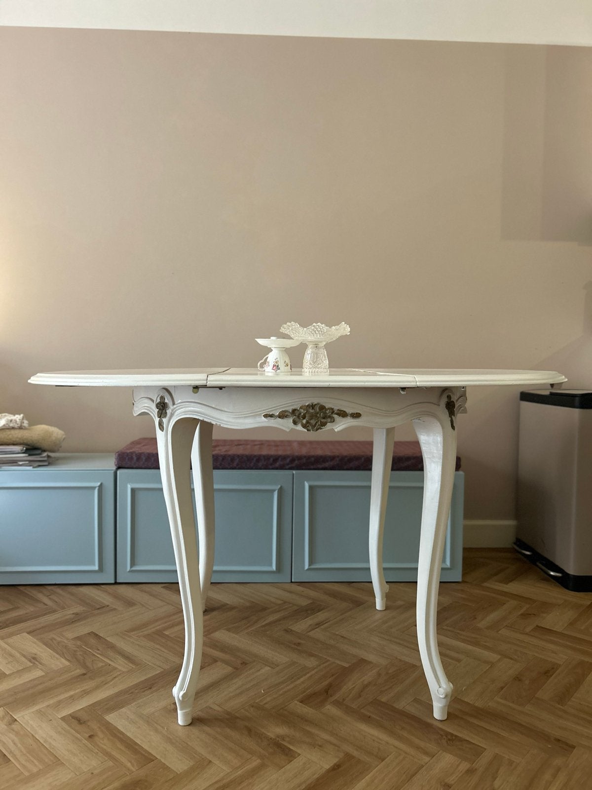 Uitschuifbare eettafel wit, ovaal, brocante stijl, Ophalen