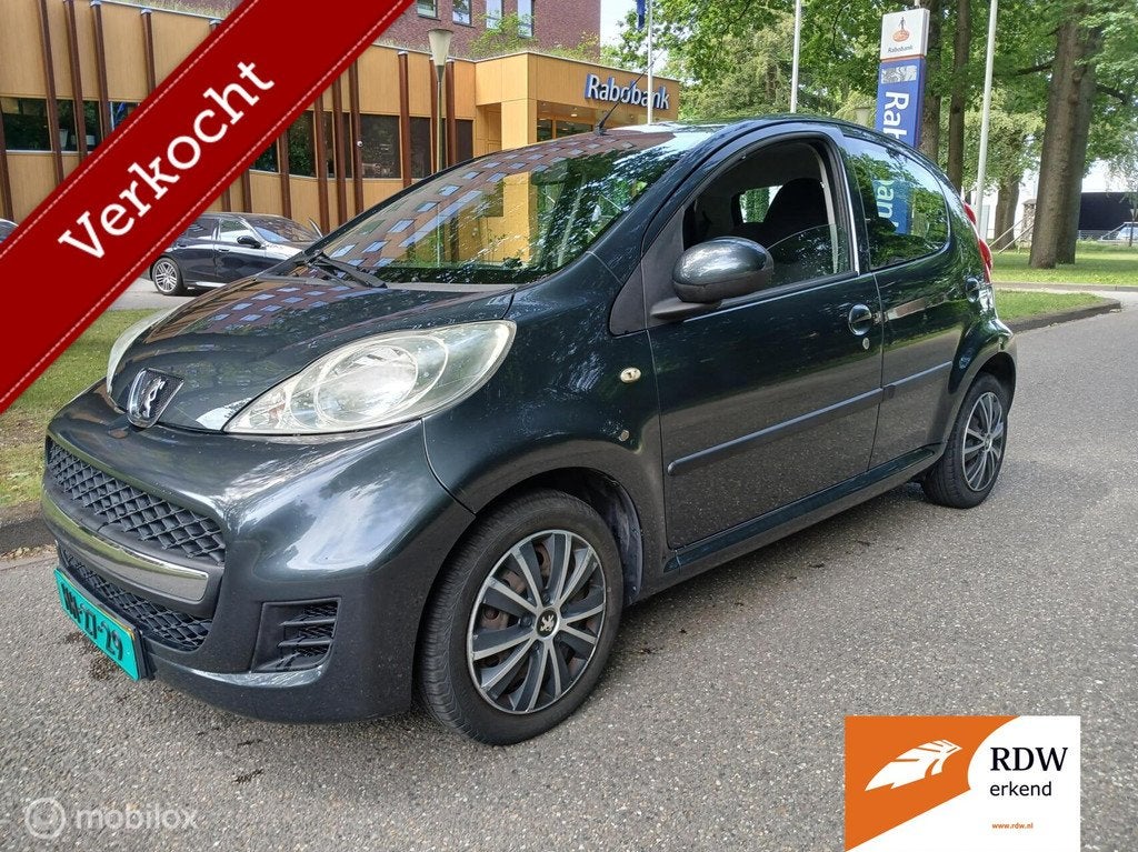 Peugeot 107 green edition automaat airco, Auto's, Peugeot, Stof, Gebruikt, Zwart, Overige carrosserieën