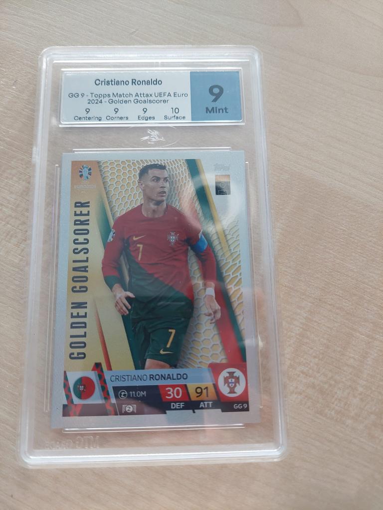 Christiano Ronaldo Portugal gegrade 9 Mint Topps Euro 2024, Ophalen of Verzenden, Zo goed als nieuw, Plaatje