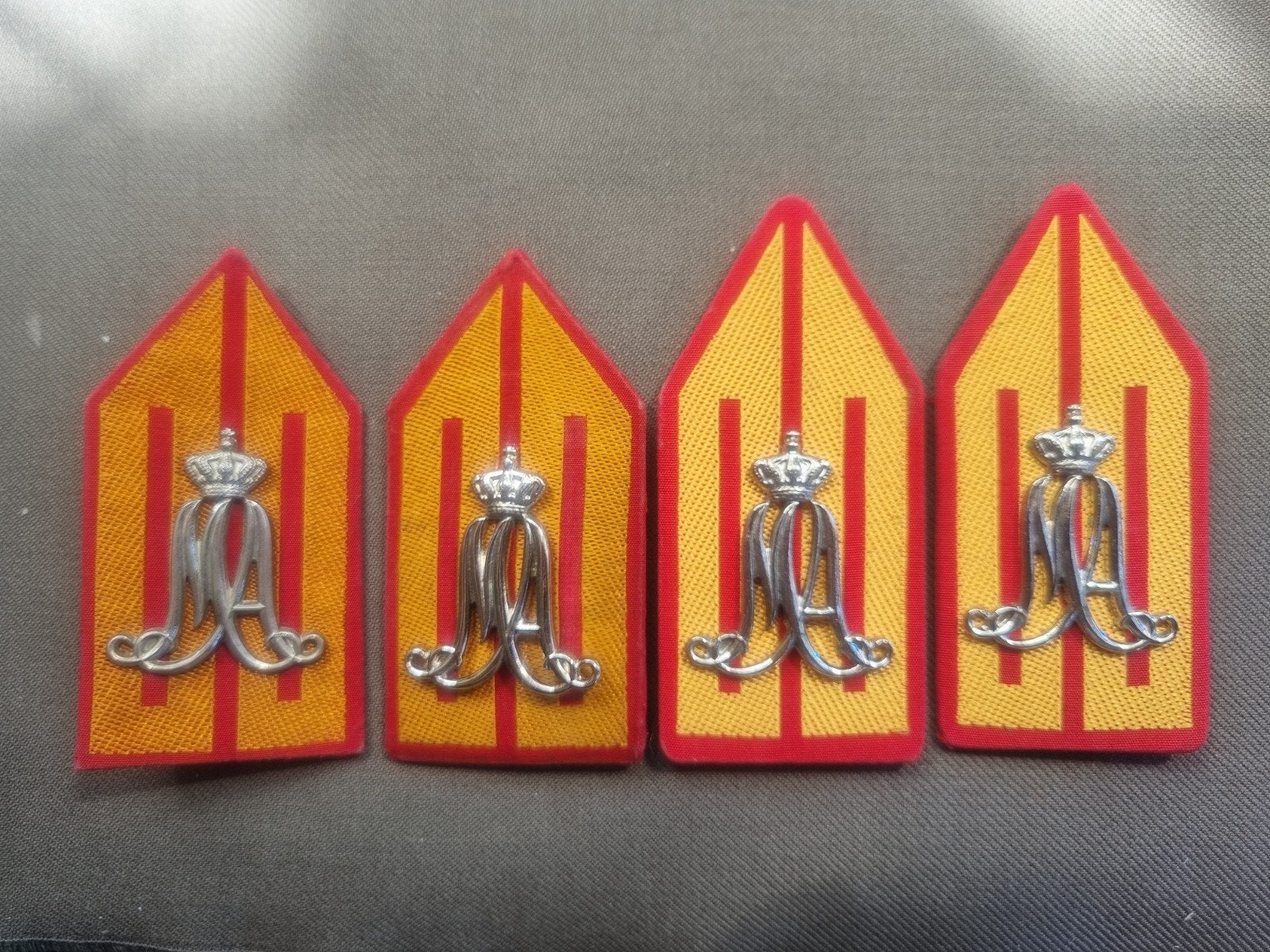 4 kraagspiegels KMA, Ophalen of Verzenden, Landmacht, Nederland, Embleem of Badge