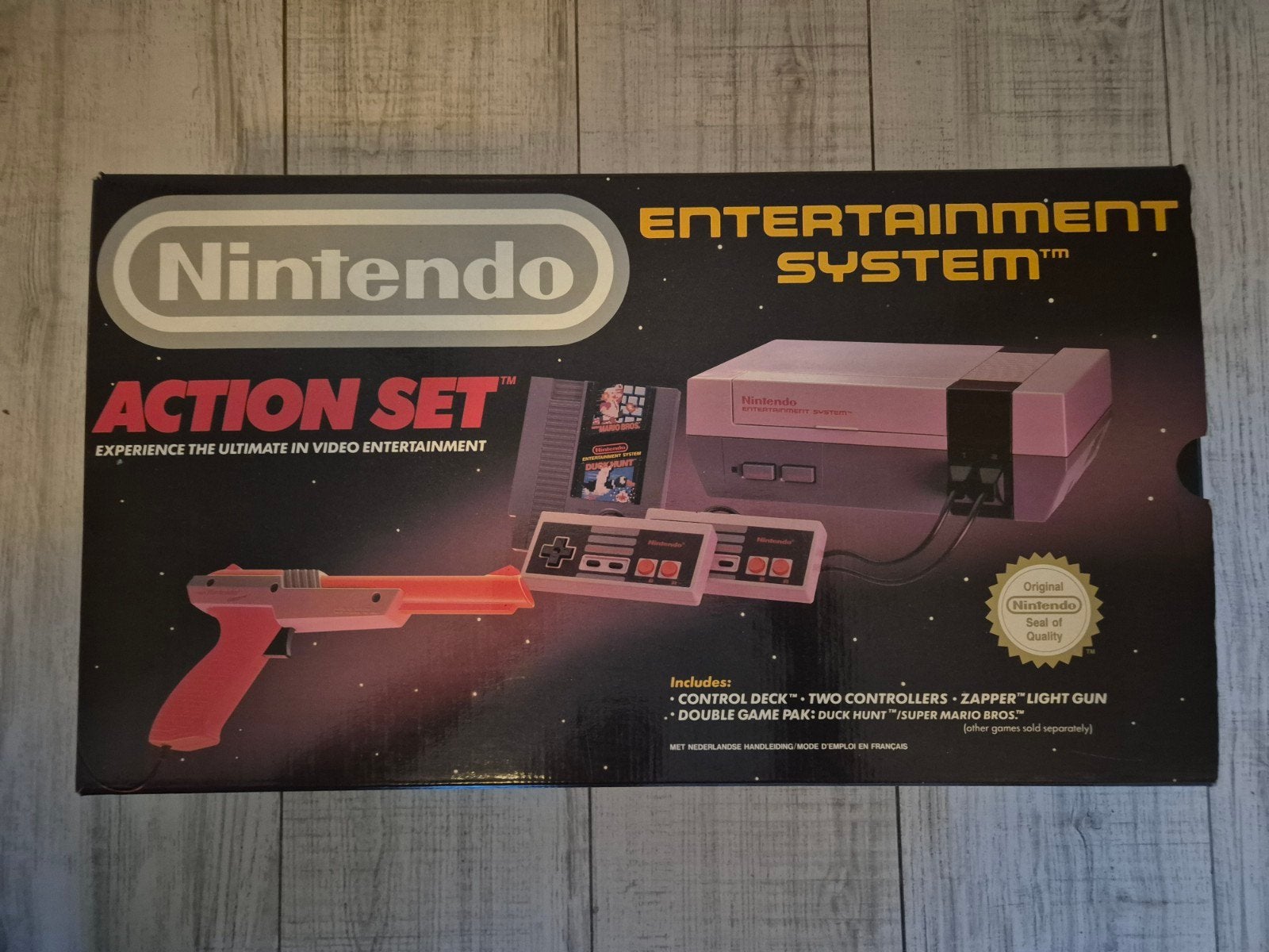 Nintendo Entertainment System (NES) Action Set, Spelcomputers en Games, Spelcomputers | Nintendo NES, Ophalen of Verzenden, Gebruikt