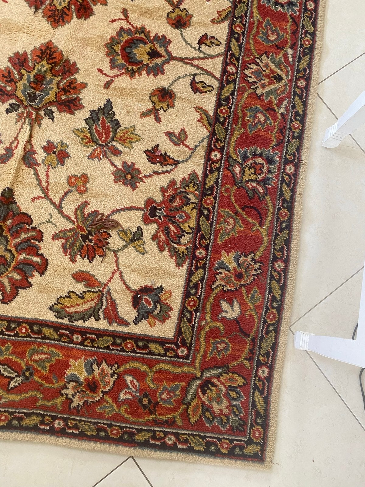 Super leuk vloerkleed 1.92x1.40, Huis en Inrichting, Ophalen, Gebruikt, 100 tot 150 cm, Beige