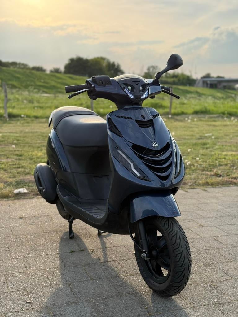 Piaggio Zip Iget 2019 e4, Fietsen en Brommers, Scooters | Piaggio, Ophalen, Maximaal 45 km/u, Zip, 49 cc