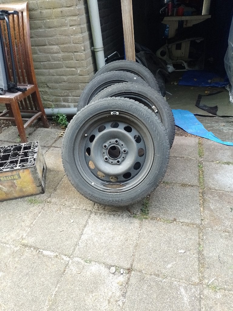 Banden, Ophalen, Gebruikt