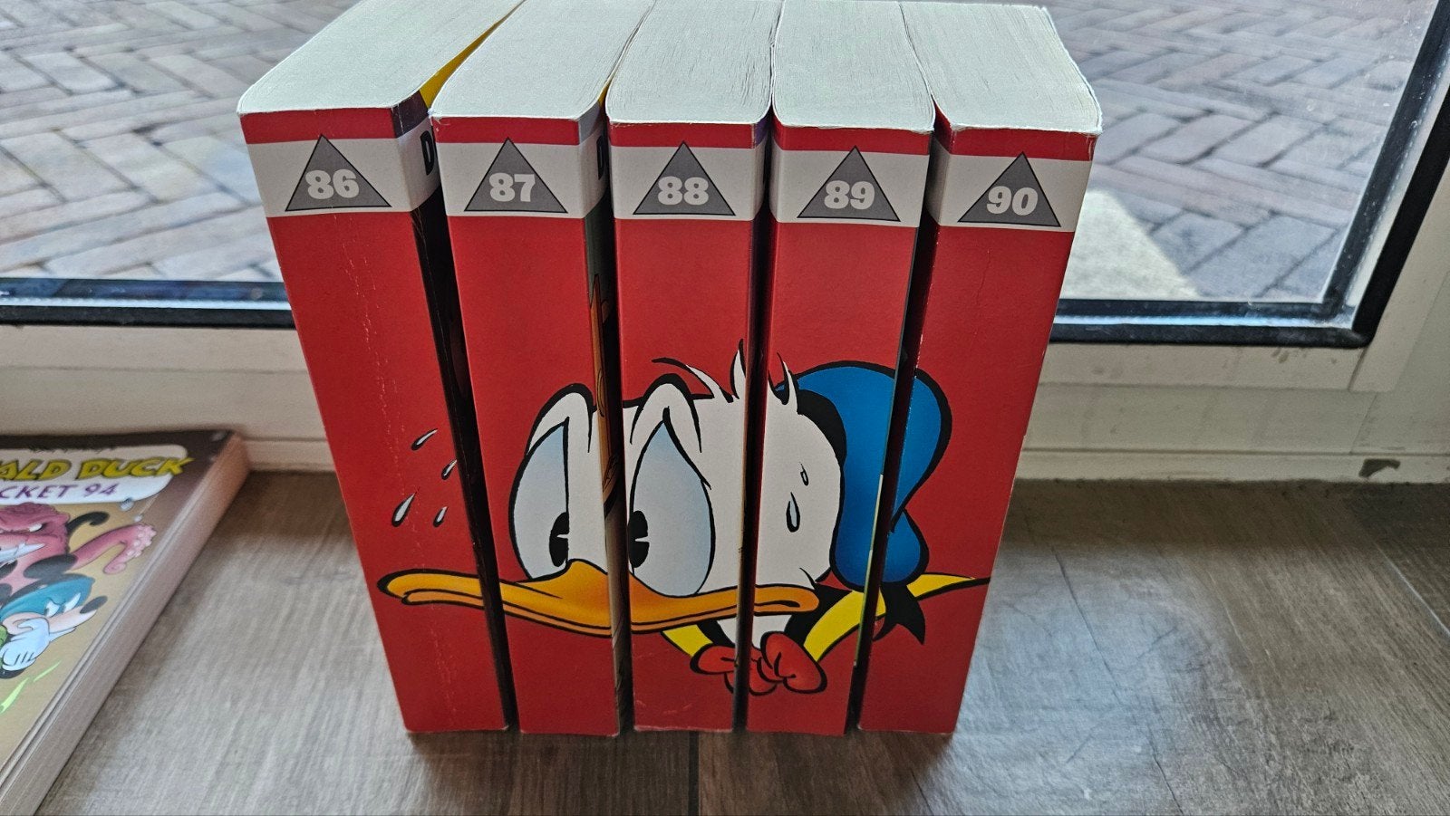 Donald Duck Dubbelpocket Serie (5 delen) - Gezicht op rug, Meerdere stripboeken, Ophalen of Verzenden, Gelezen, Donald Duck