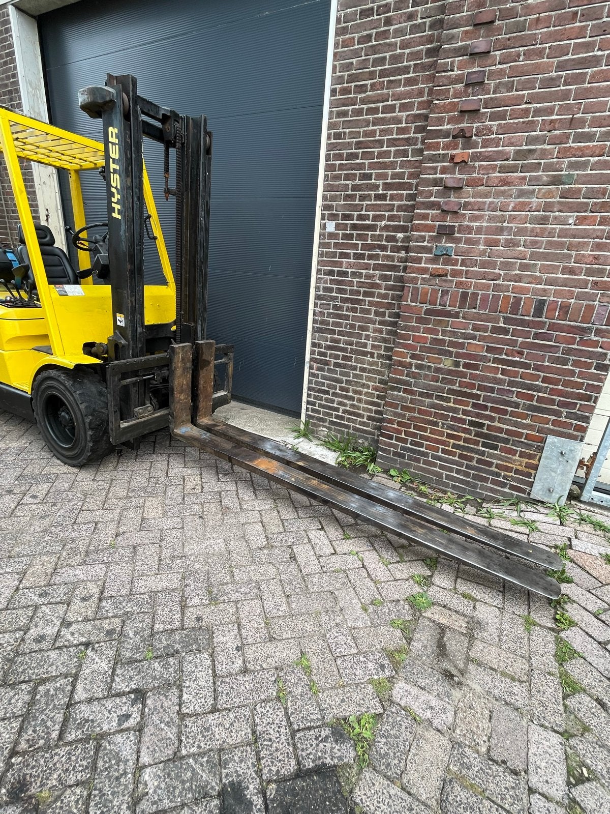 Hyster 3 ton heftruck met lange vorken (240cm), 3000 tot 4000 kg, Ophalen, LPG, Heftruck