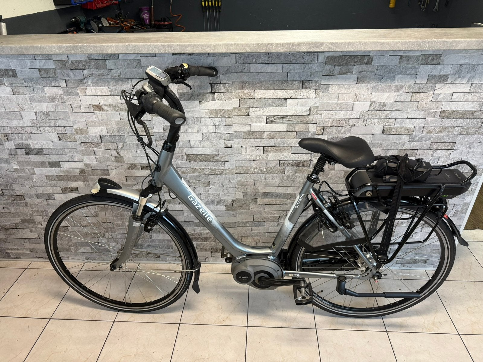 E-Bike Gazelle Orange D53cm. TOTAAL 5700km.  Active Line, Ophalen, Versnellingen, /, /
