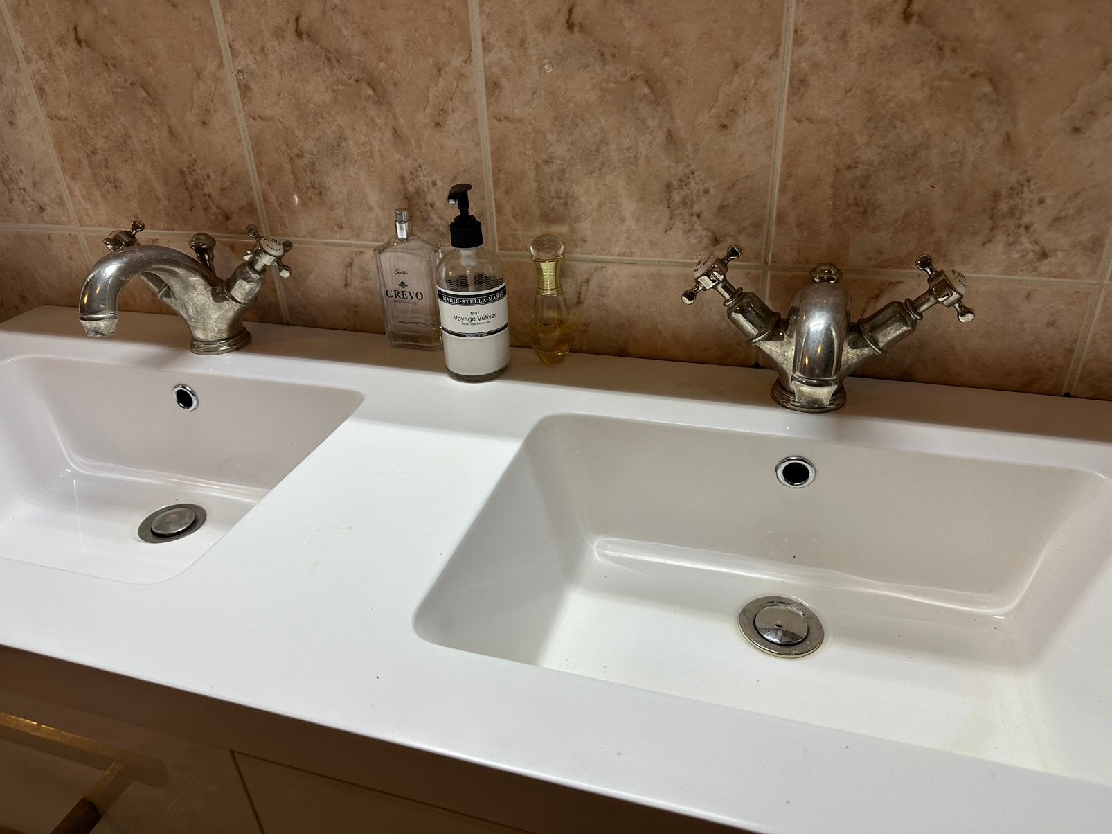 2 x Perrin & Rowe Victorian White 1-gats wastafelmengkraan, Gebruikt, Overige typen, Ophalen of Verzenden, Minder dan 100 cm