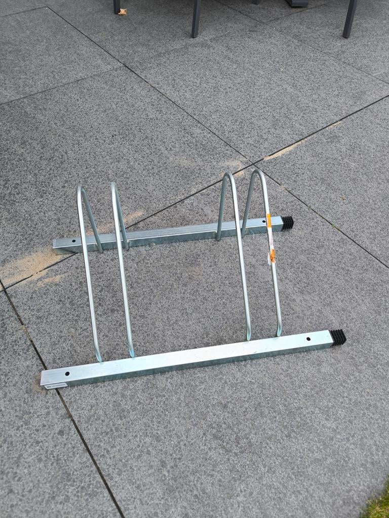 Fietsenrek Decathlon voor twee fietsen, Ophalen, Nieuw