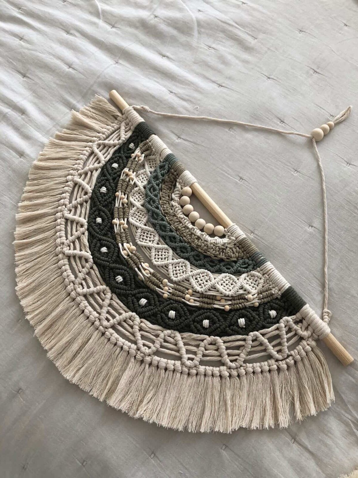 Handgemaakte Macramé Wandhanger - Boho Stijl, Beige, Textiel, Ophalen of Verzenden, Zo goed als nieuw