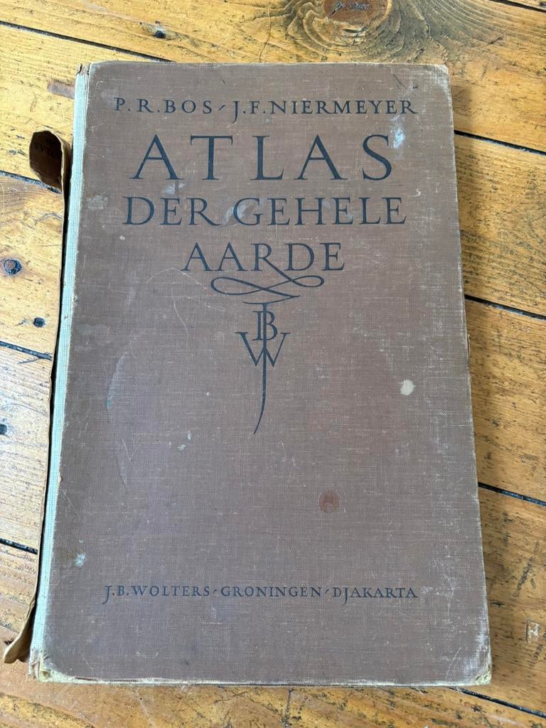 Wereld atlas 1951!, Boeken, Atlassen en Landkaarten, Bosatlas, 1800 tot 2000, Wereld, Ophalen