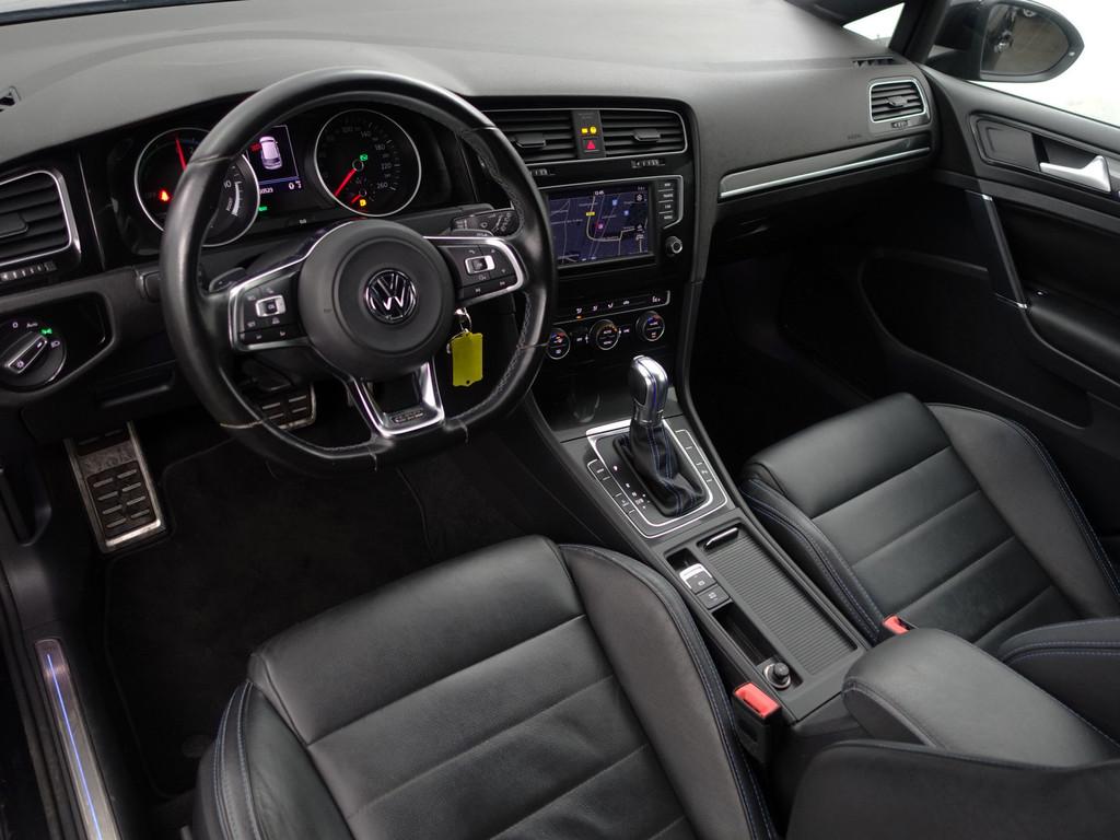 Volkswagen Golf 1.4 TSI GTE Connected Series Aut- Leder Inte, Auto's, Volkswagen, Gebruikt, 4 cilinders, Met garantie (alle), Zwart