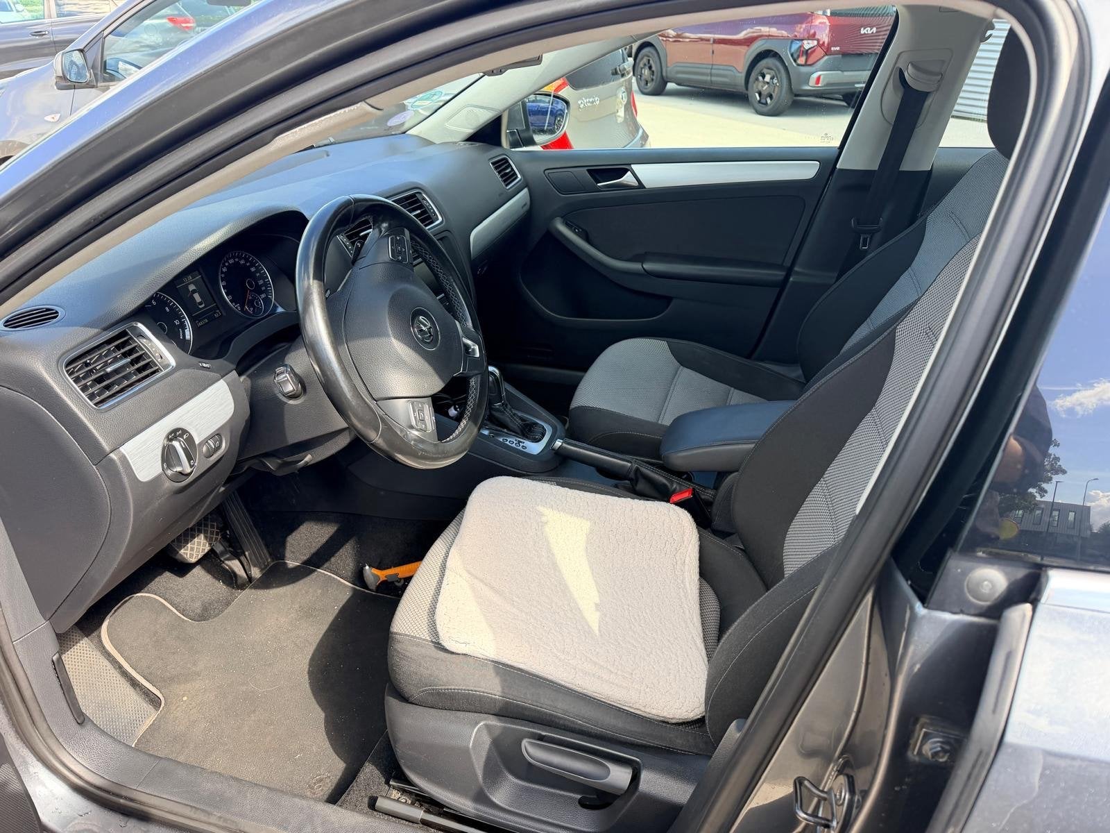 Volkswagen Jetta 1.4 TSI Hybrid Highline NAVI DSG, Auto's, Dealer onderhouden, Stof, Gebruikt, 4 cilinders