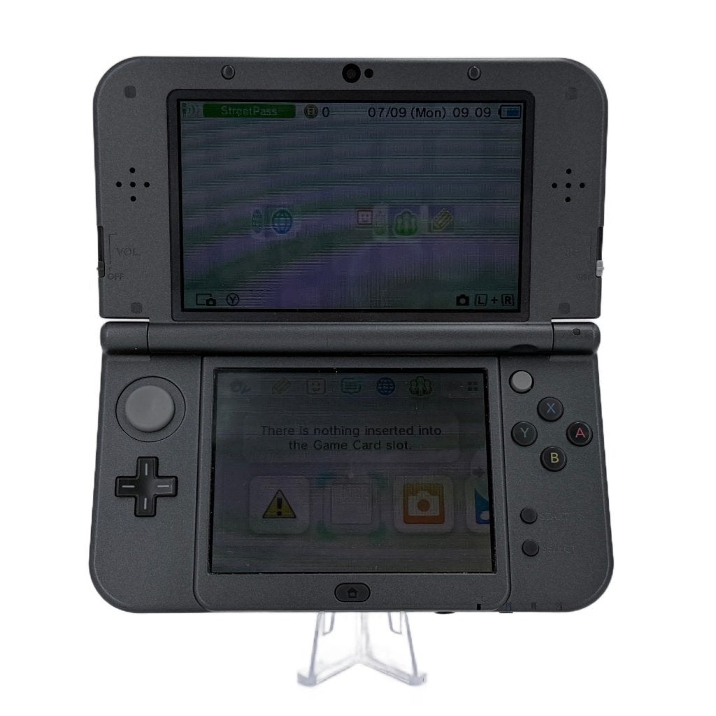 New Nintendo 3DS XL Majora's Mask Limited Edition, Nintendo, Gebruikt, Support@nintendo.com, 11-1 Hokotate-cho, Kamitoba, Minami-ku
Kyoto 601-8501
Japan