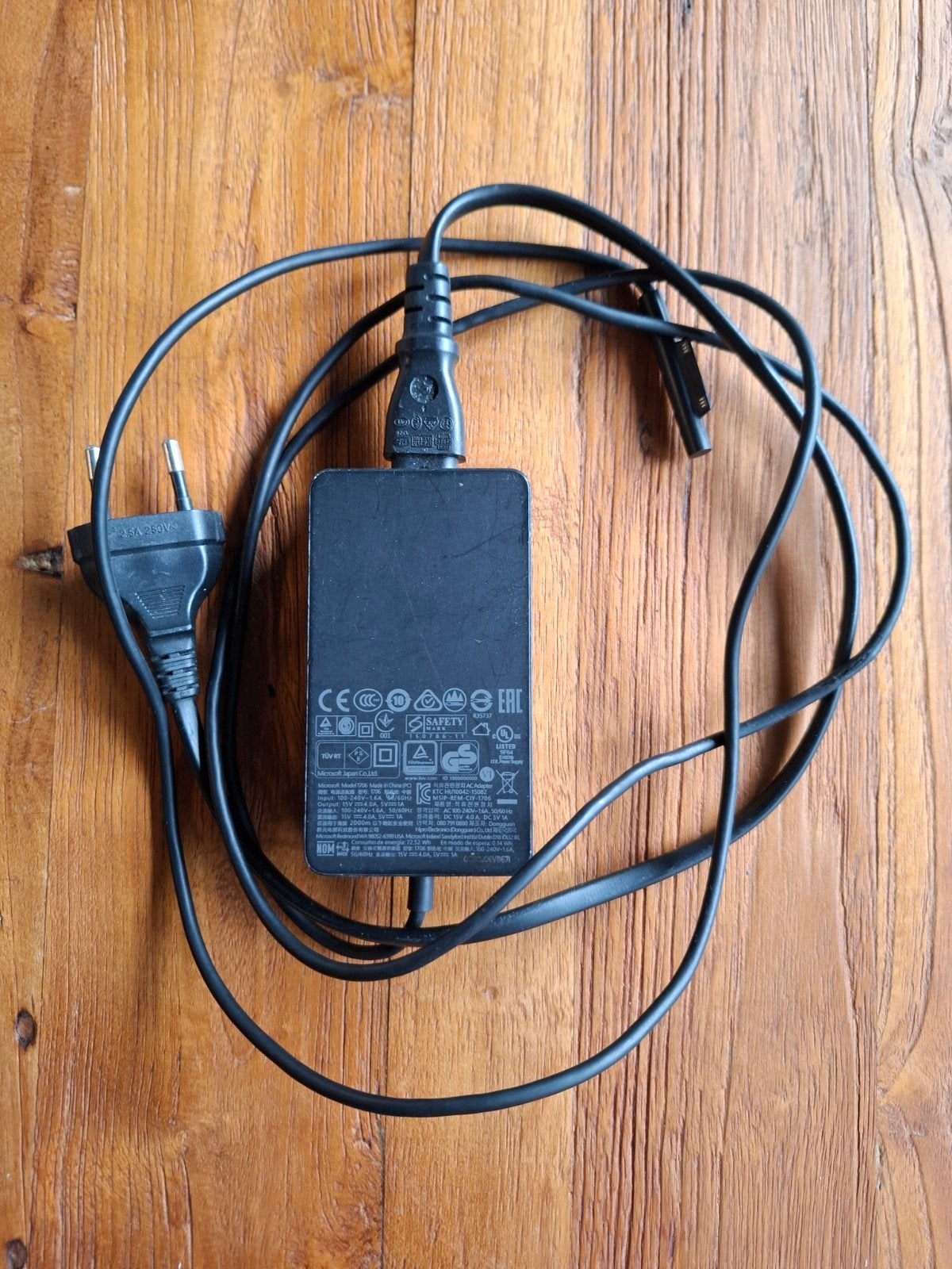 Microsoft Surface Charger 1796 – Original, Computers en Software, Ophalen of Verzenden, Gebruikt