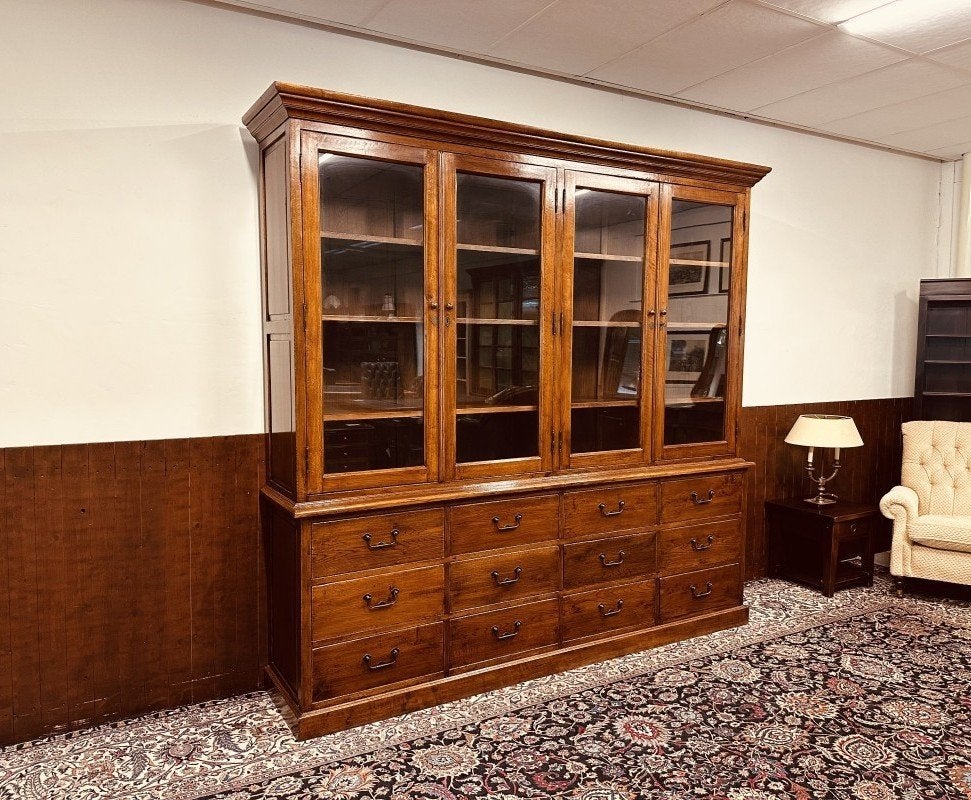 Grote Engelse Eichholtz Boekenkast Buffetkast Kast, Ophalen of Verzenden