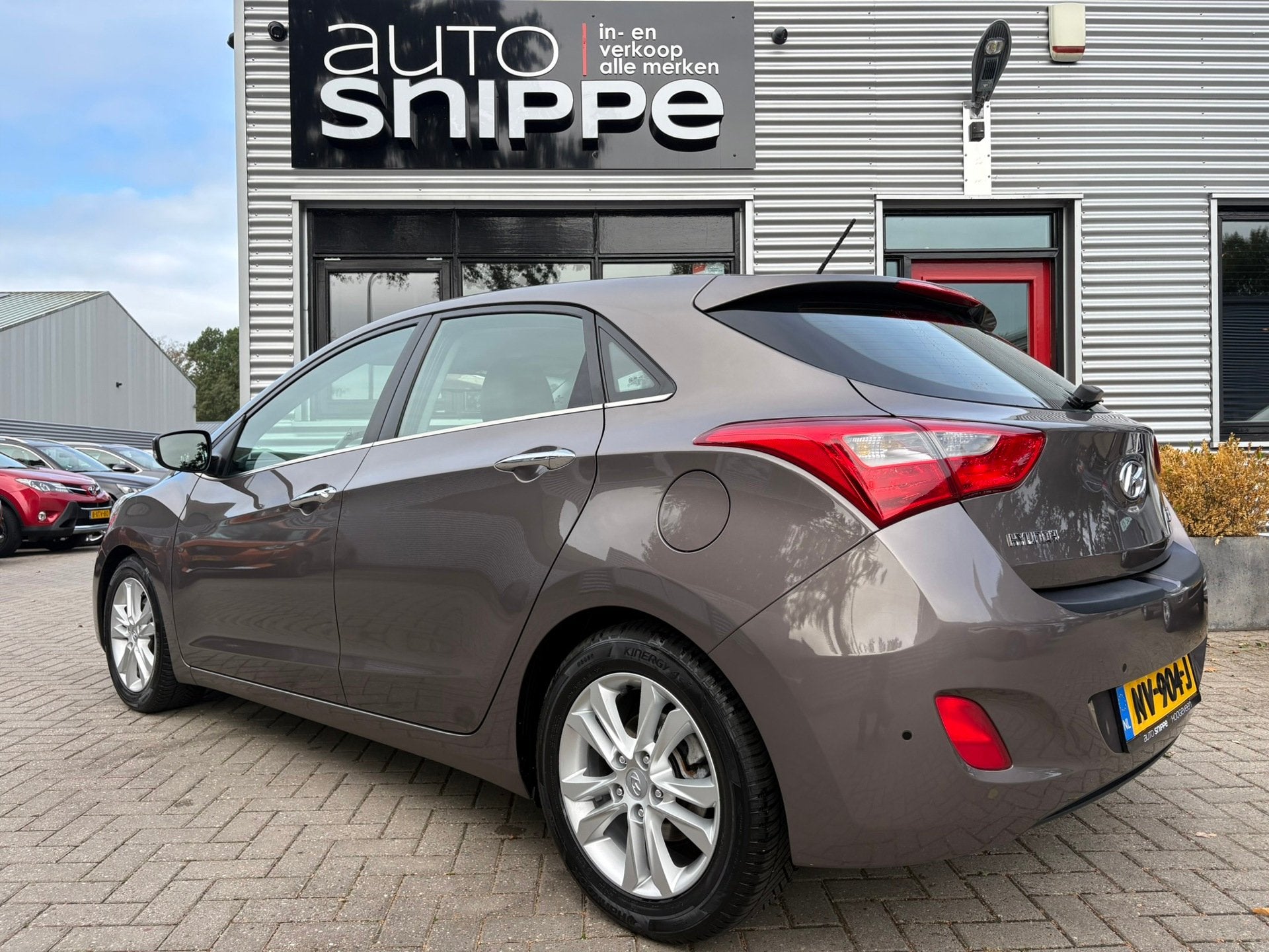 Hyundai I30 1.6 GDI i-Motion -AUTOMAAT-DAB+-CLIMA-CRUISECONT, Auto's, Euro 5, Bruin, Bedrijf, I30
