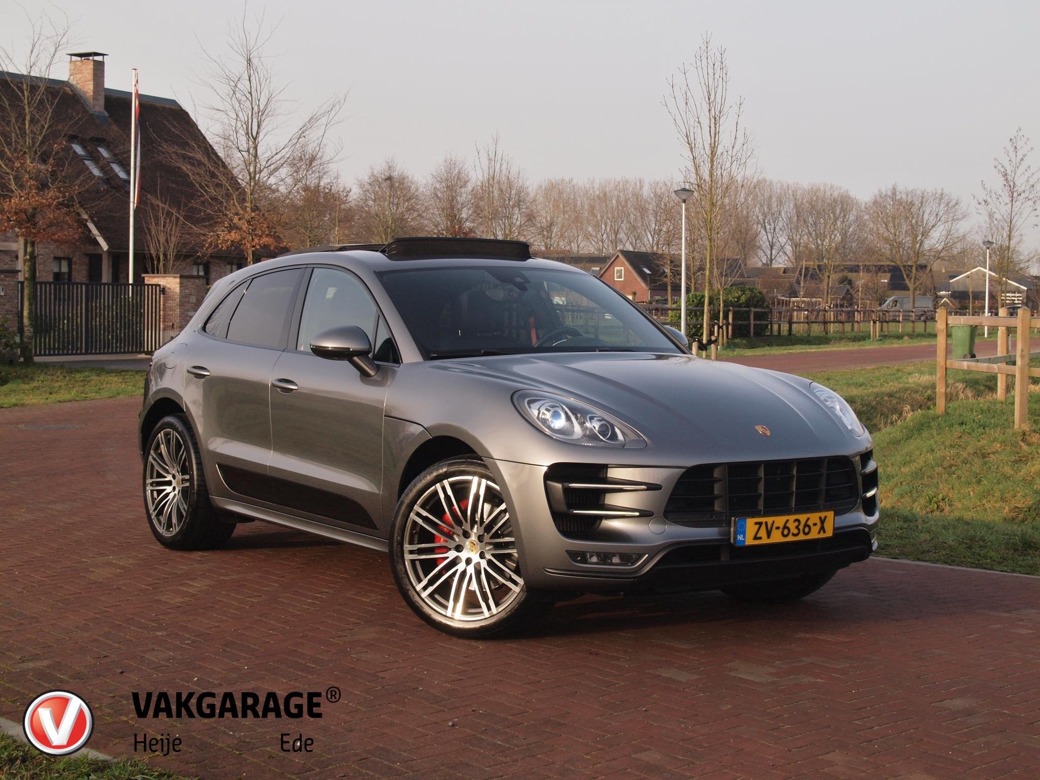 Porsche Macan 3.6 Turbo 400PK | Panoramadak | BOSE | Stoelme, Automaat, Gebruikt, Euro 6, Vierwielaandrijving