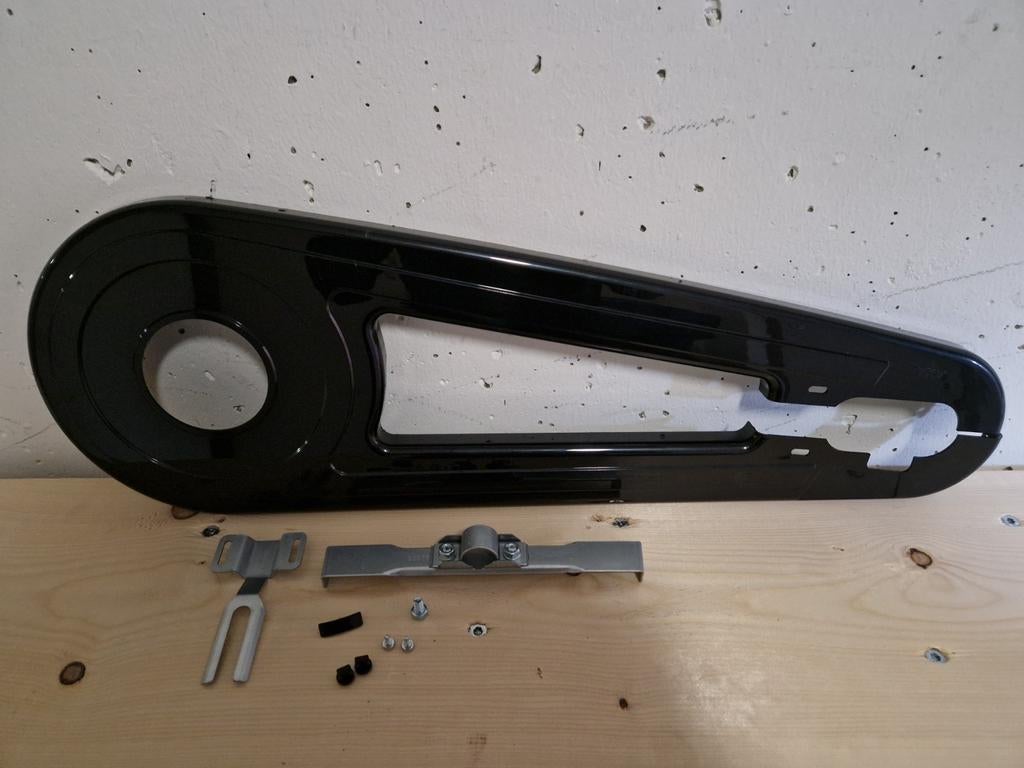 Nieuw AXA Voorzetscherm Kettingkast 26-28 inch Fietsen, Fietsen en Brommers, Fietsonderdelen, Ophalen, Elektrische fiets, Overige typen