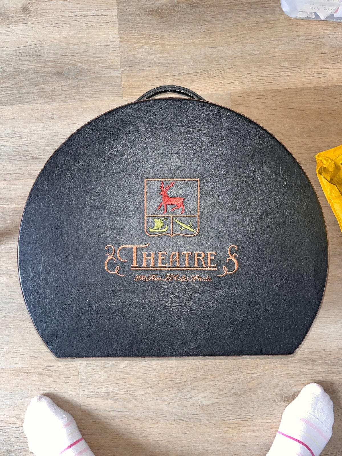 Vintage hoedendoos / koffer 'Theatre' - Parijs, Ophalen, Gebruikt