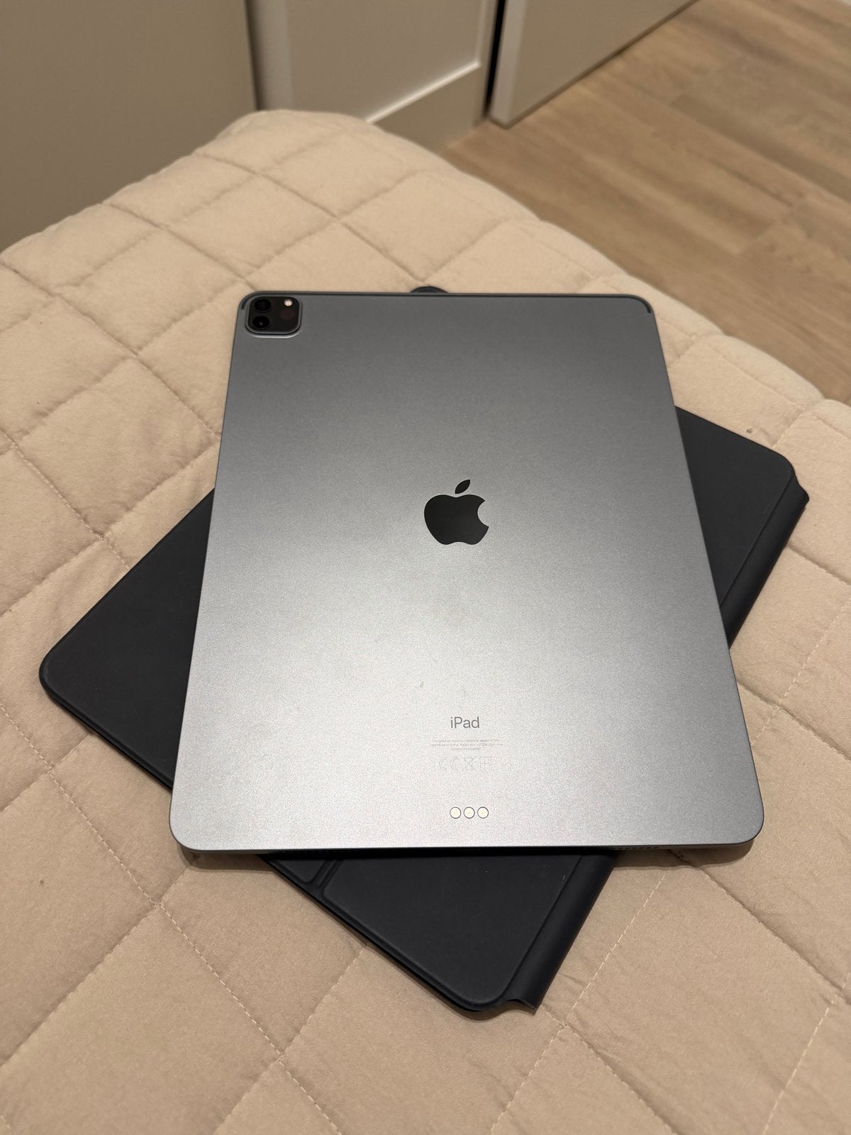 Apple iPad Pro (12,9 inch, 5e generatie) 128 GB Wi-Fi
