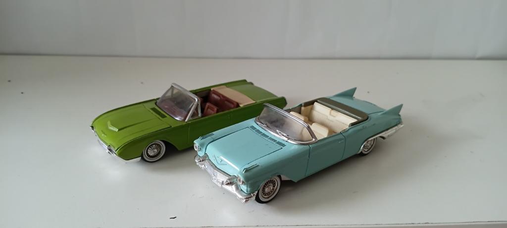 Cadillac Eldorado en Ford T bird Solido., Ophalen of Verzenden, Nieuw, Auto, Solido