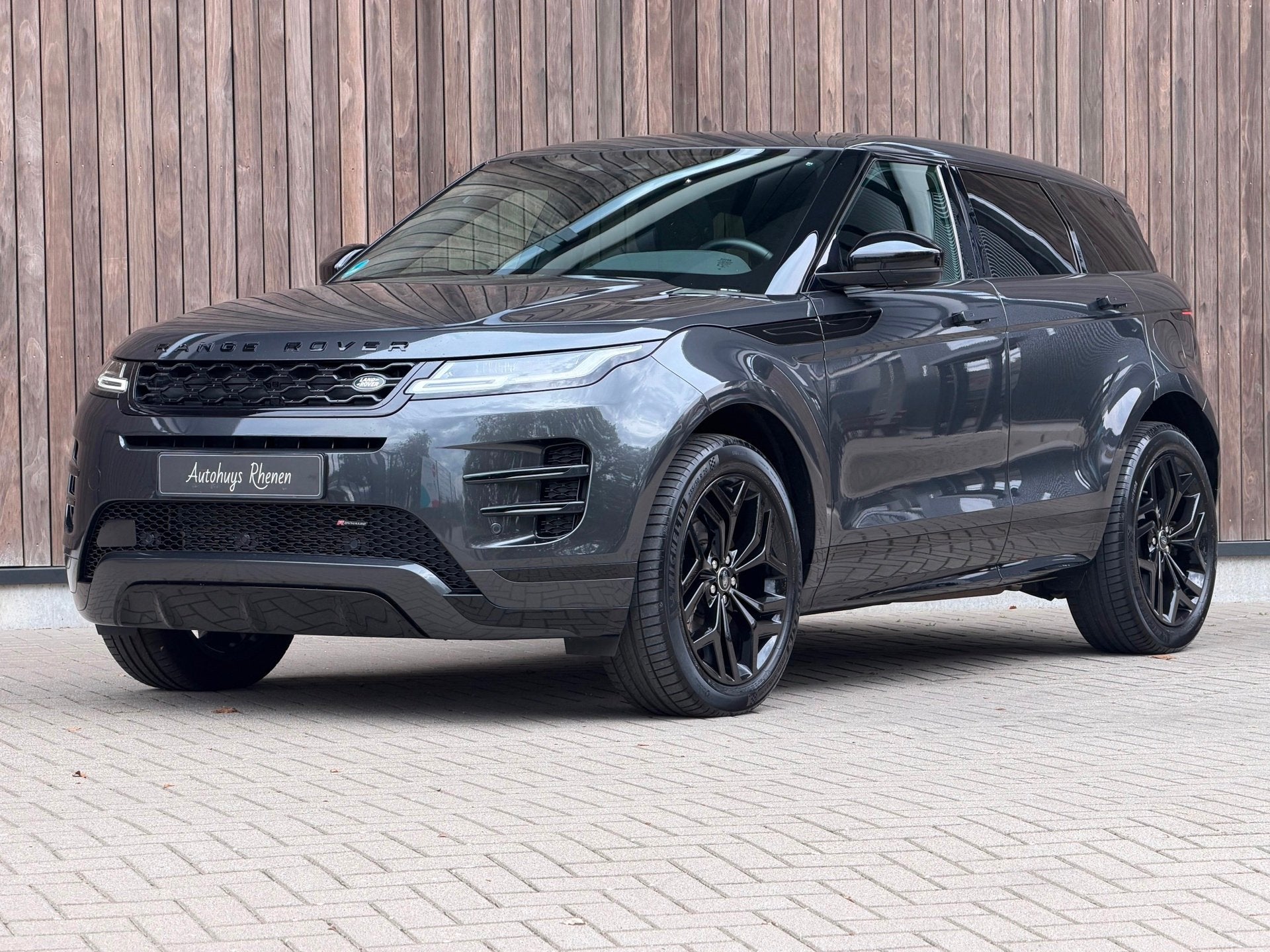 Land Rover Range Rover Evoque 1.5 P300e AWD R-Dynamic S / Pa, Automaat, 1497 cc, Gebruikt, Zwart
