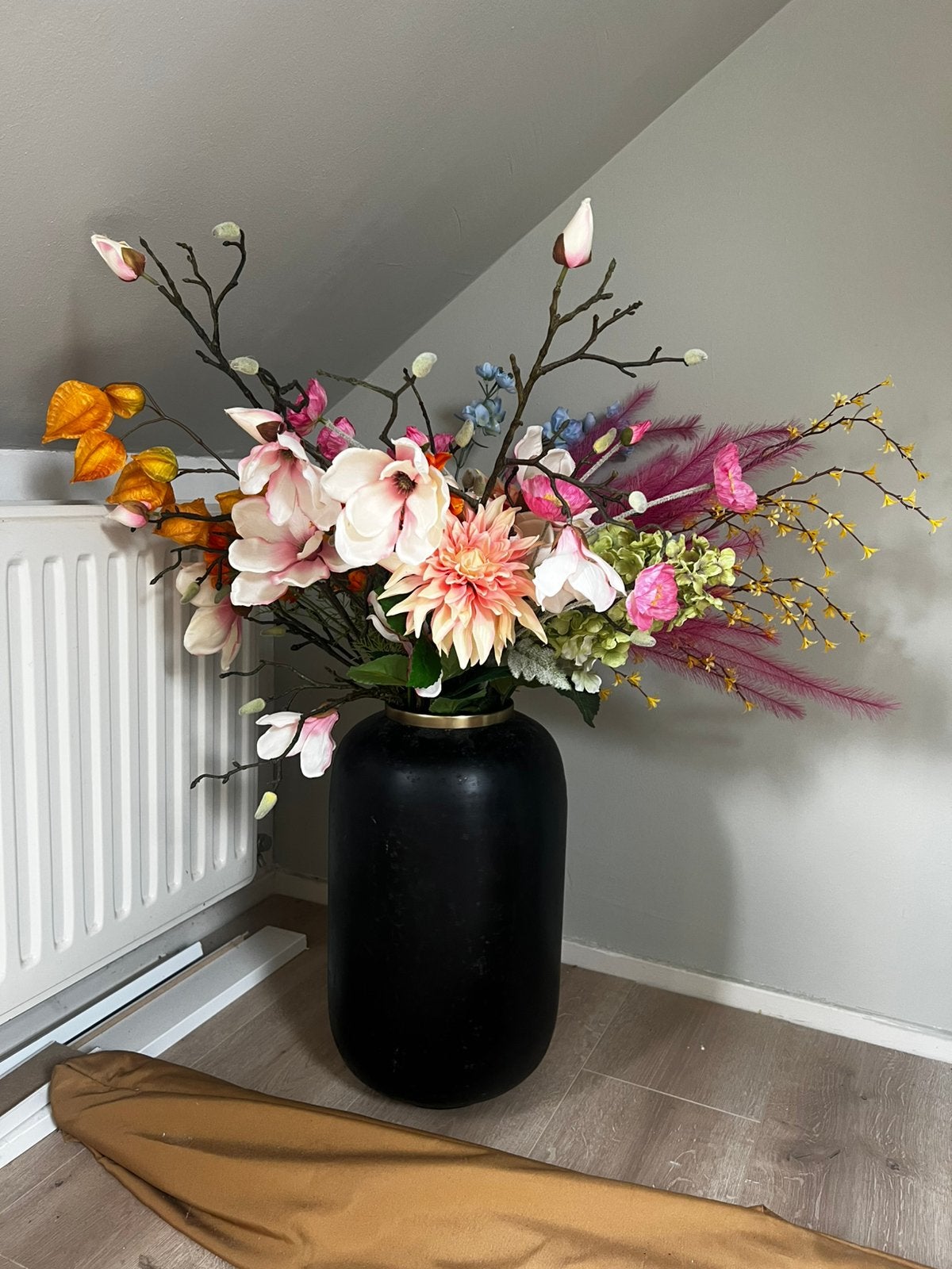 Zijden bloemen boeket, Huis en Inrichting, Woonaccessoires | Kunstplanten en Kunstbloemen, Ophalen, Zo goed als nieuw