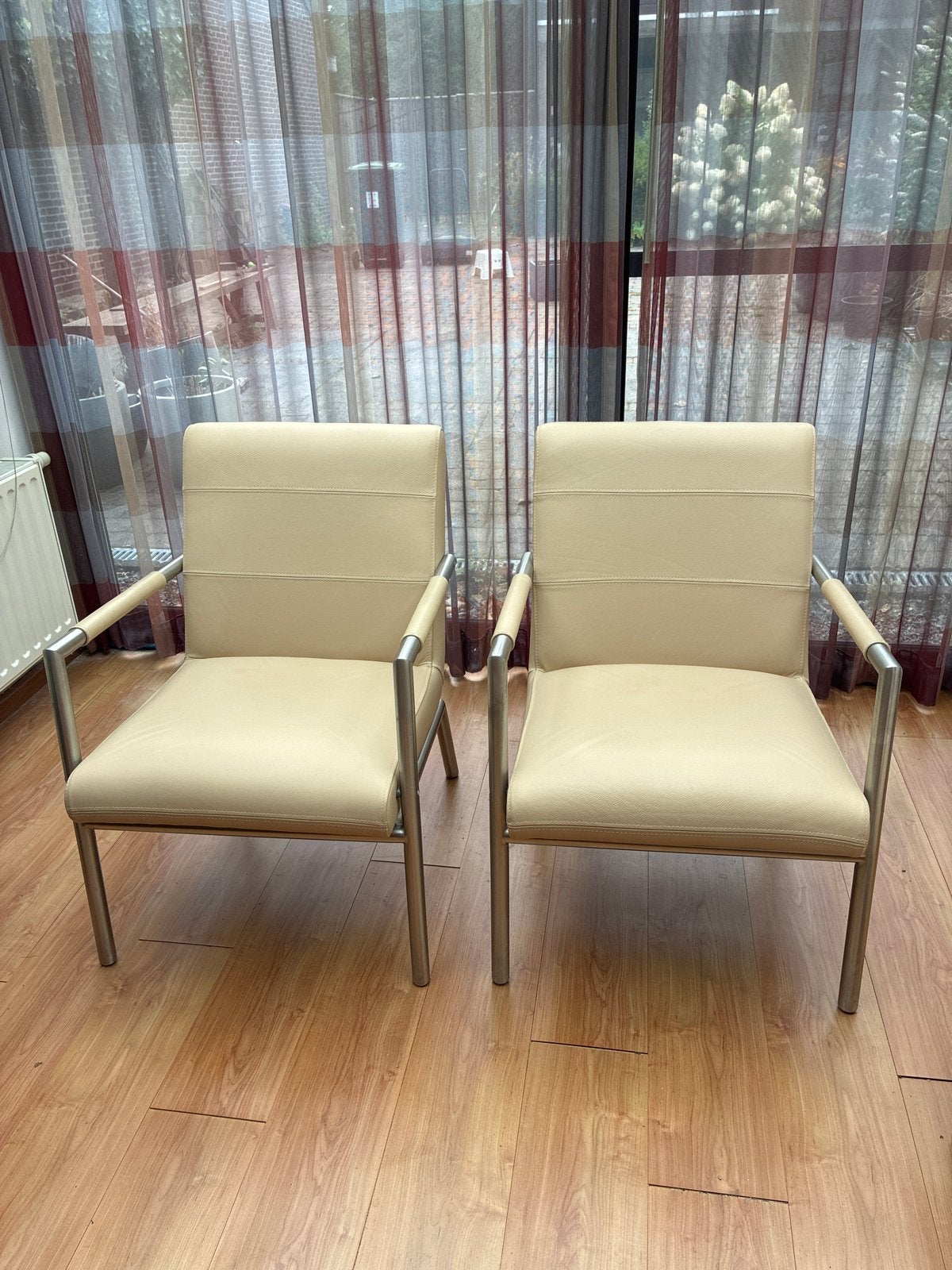 Set van 2 off white leren stoelen met metalen frame, Ophalen, Twee, Overige kleuren, Leer