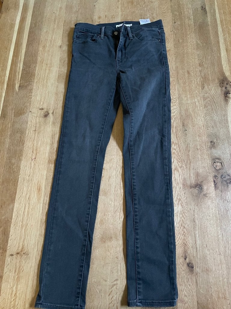 Levi’s slimming skinny, Zwart, Ophalen of Verzenden, Zo goed als nieuw, W27 (confectie 34) of kleiner