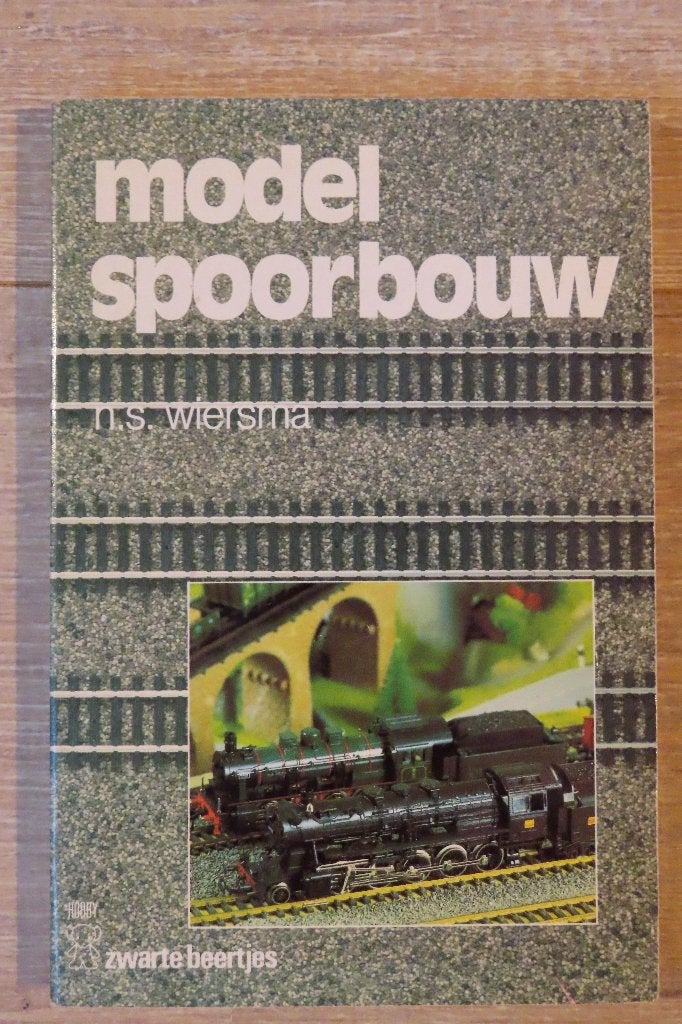boek "modelspoorwegbouw", Ophalen of Verzenden, Zo goed als nieuw, Trein, Boek of Tijdschrift
