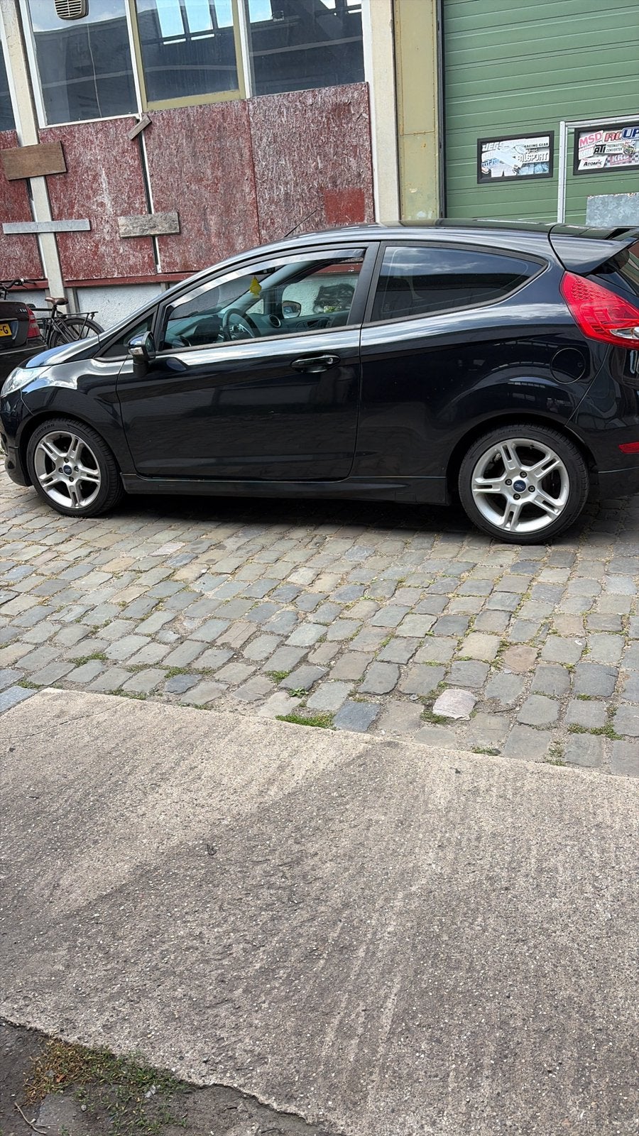 Ford Fiësta 1.6 Ti-vct 88KW 3DR 2010 Zwart, Auto's, Ford, 1596 cc, Stof, 4 cilinders, Zwart
