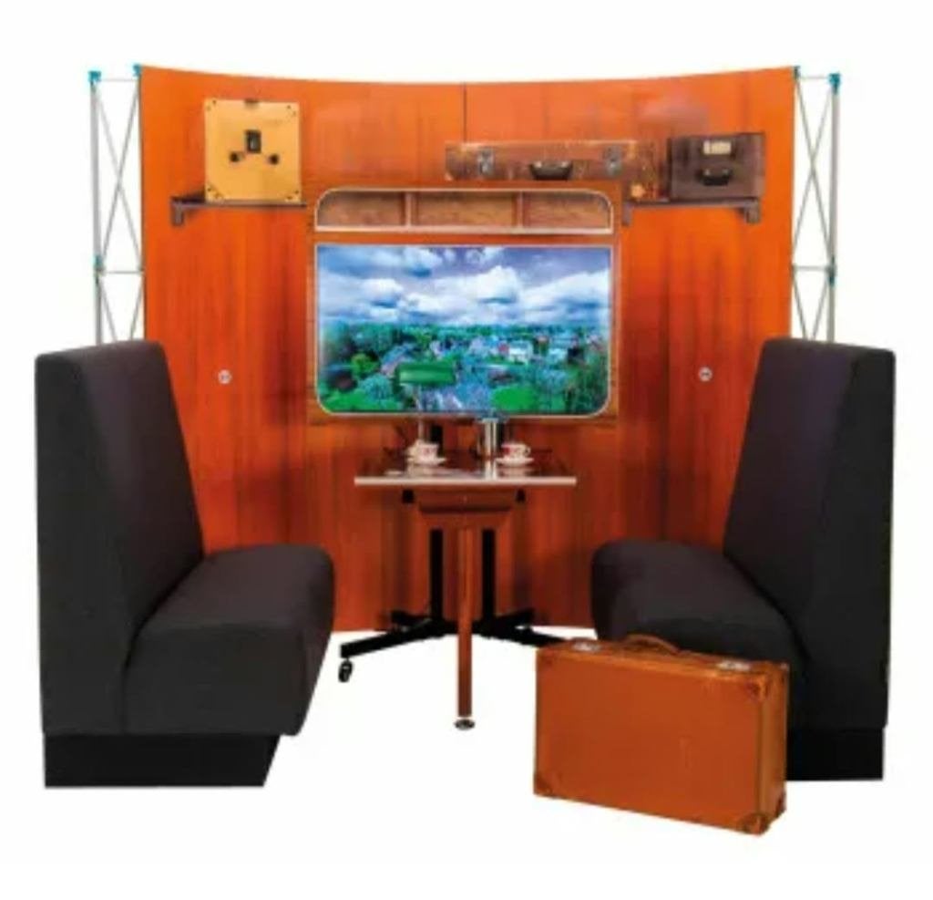 pop up treincoupe, LED, 50 Hz, Zo goed als nieuw, 100 cm of meer