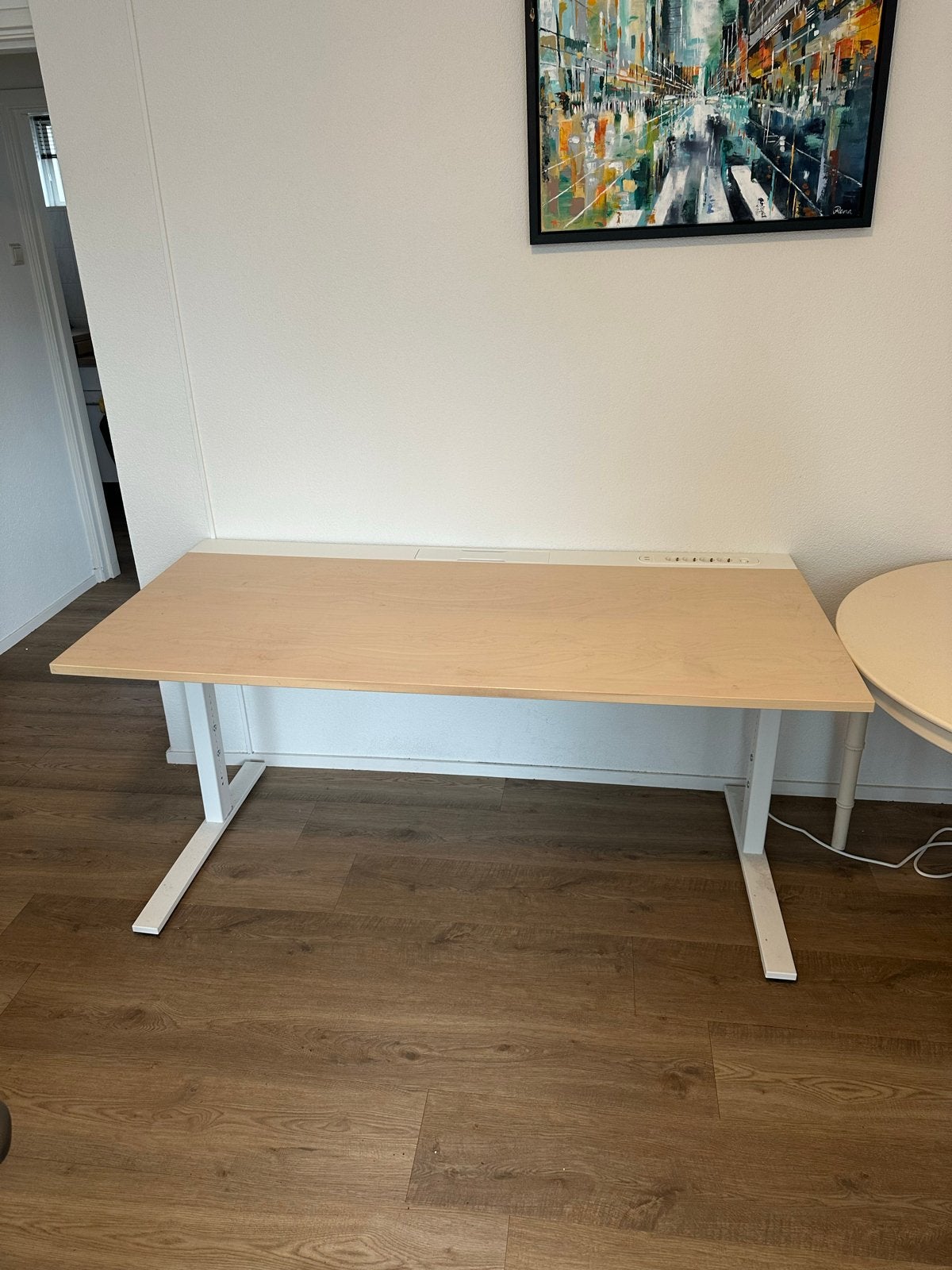 IKEA MITTZON Bureau, berkenfineer wit, 160x80 cm, Hout, Kabelgoot, Ophalen of Verzenden, Zo goed als nieuw