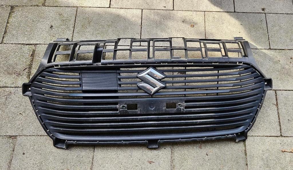 Suzuki Swift Grill met acc kap, Ophalen, Gebruikt