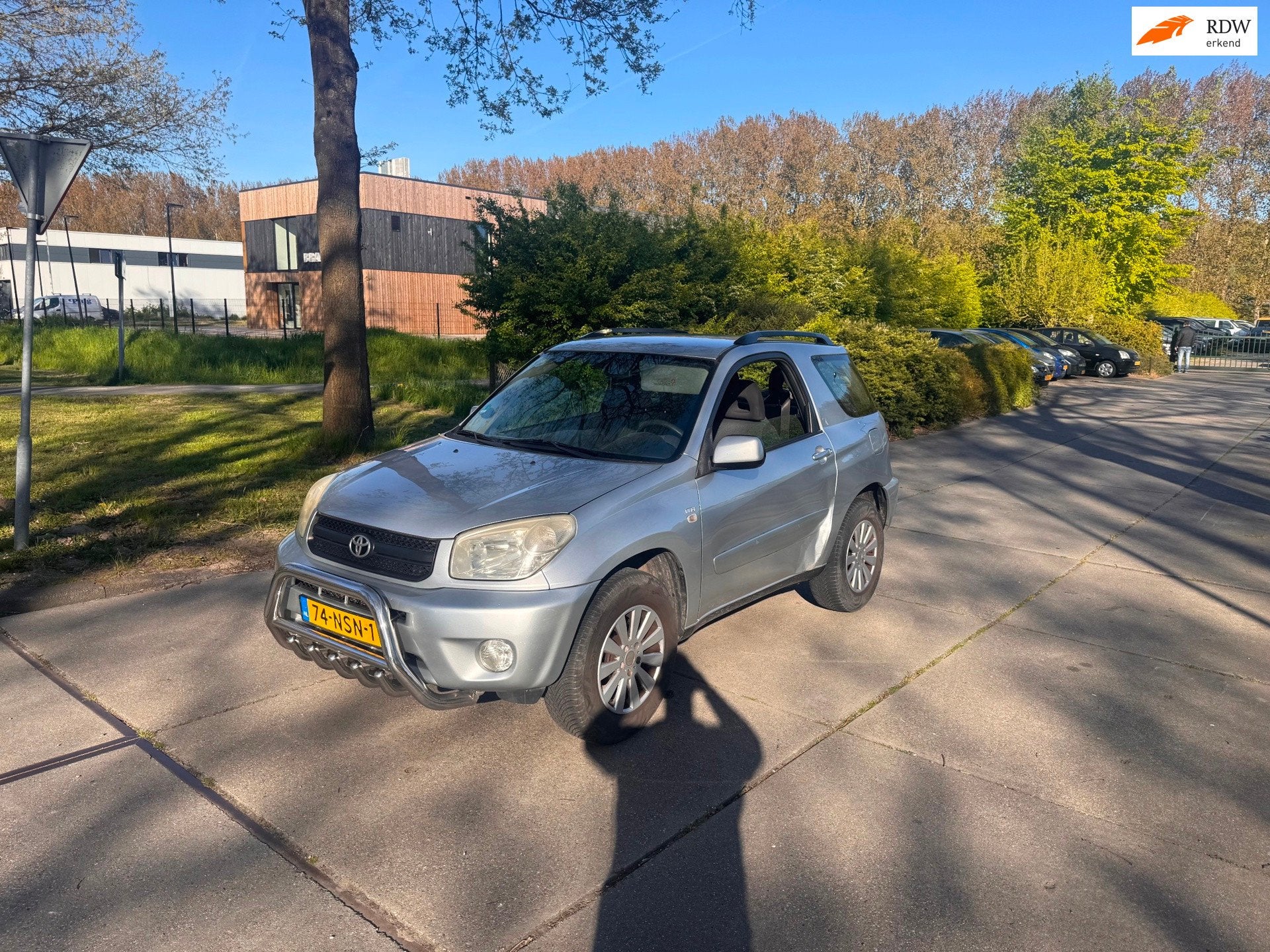 Toyota RAV4 1.8-16V VVT-i Luna Airco.Airco, Auto's, Voorwielaandrijving, Gebruikt, 4 cilinders, 49 €/maand