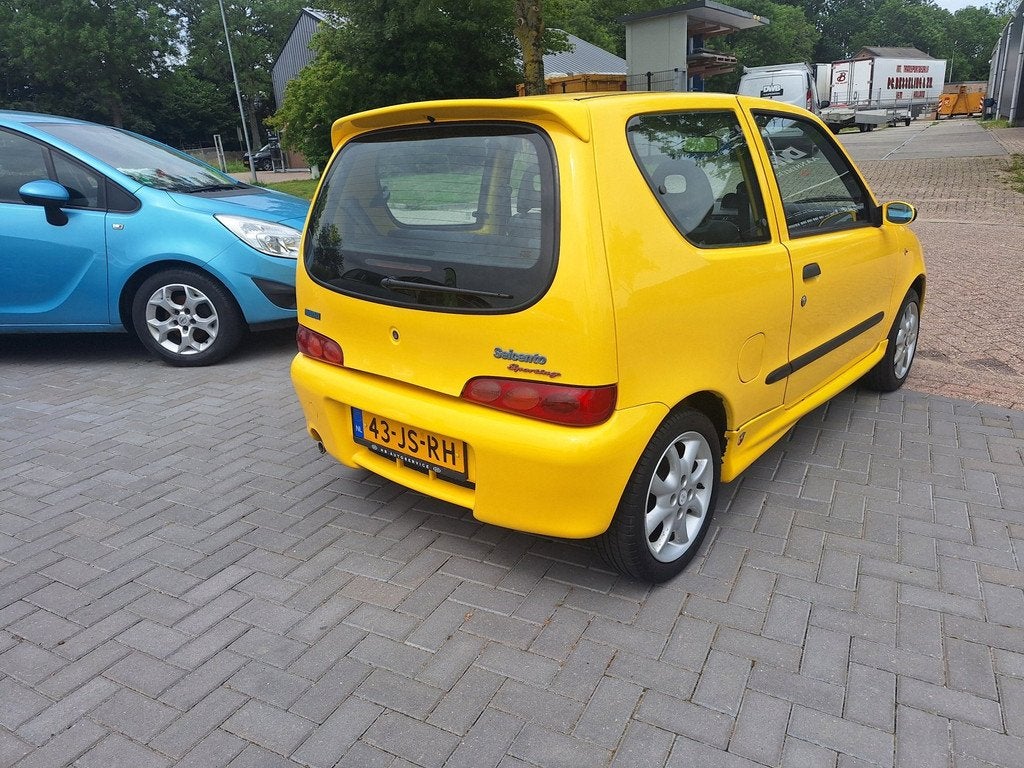 Fiat Seicento 1.1 Sporting / Super zuinig / APK april 2027, Auto's, Fiat, Voorwielaandrijving, 15 km/l, Handgeschakeld, Euro 4