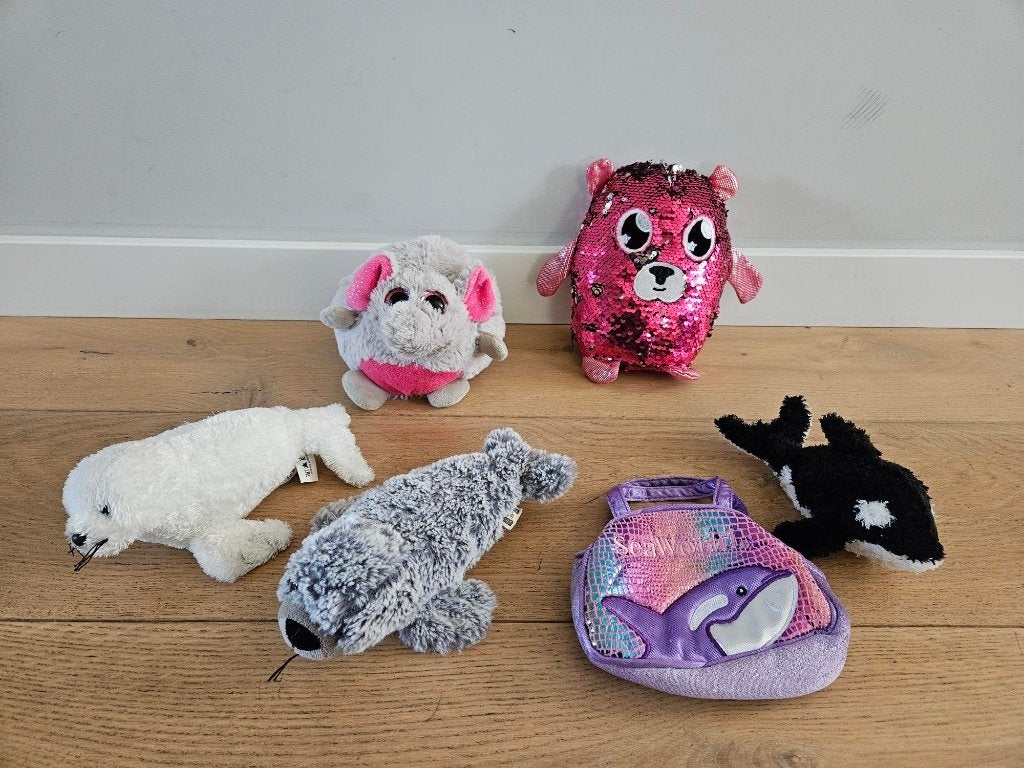 2x Zeehondje, Paillettenknuffel, Orka met tasje, Olifantje, Gebruikt, Overige karakters, Overige typen, Ophalen of Verzenden