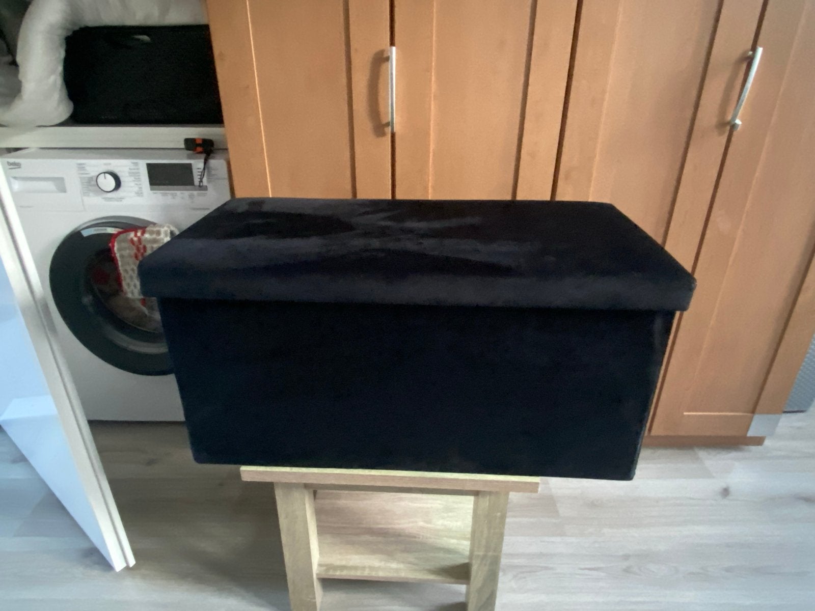 Zwarte fluwelen opbergbox / poef, Ophalen, Overige materialen, Minder dan 50 cm, 50 tot 100 cm