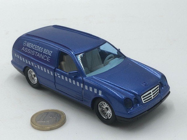 Mercedes Benz Break Classe E "Assistance", Majorette, Ophalen of Verzenden, Zo goed als nieuw, Auto, Overige merken