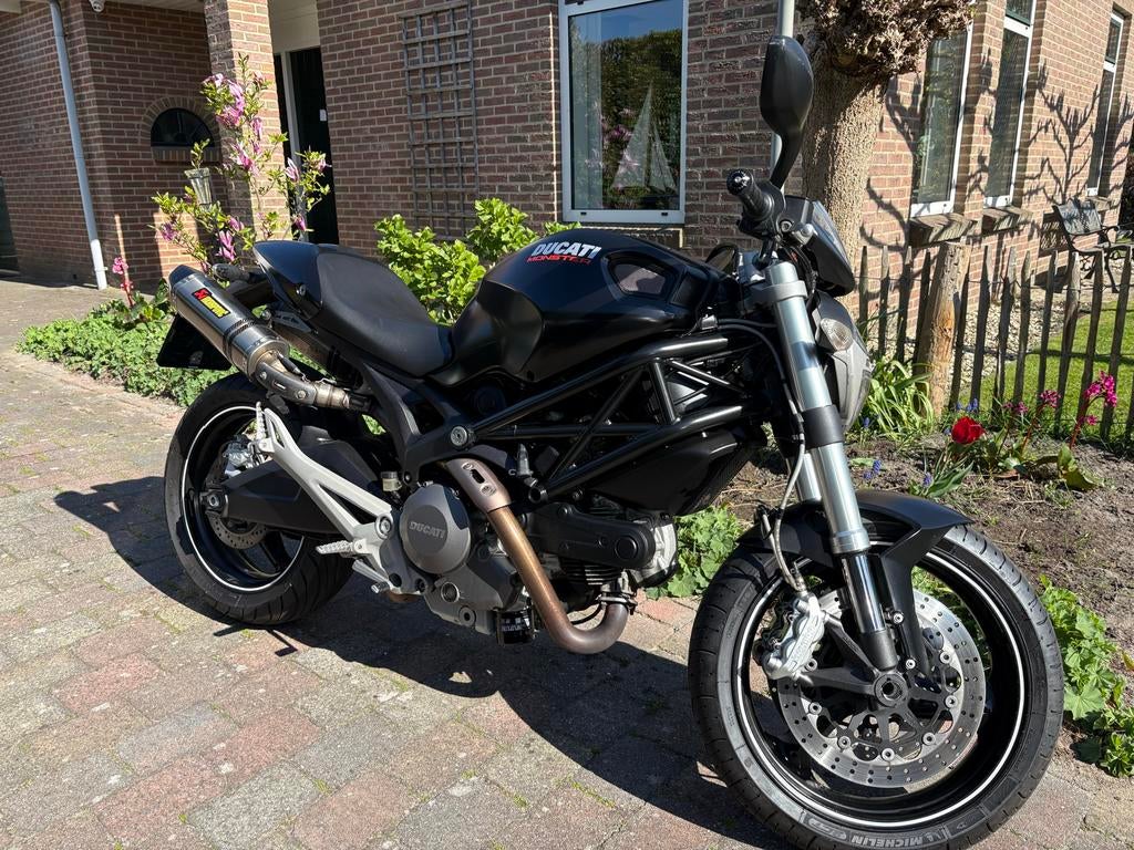 Ducati Monster 696 ABS - 2011, Motoren, Motoren | Ducati, 2 cilinders, Gebruikt, Particulier, Meer dan 35 kW