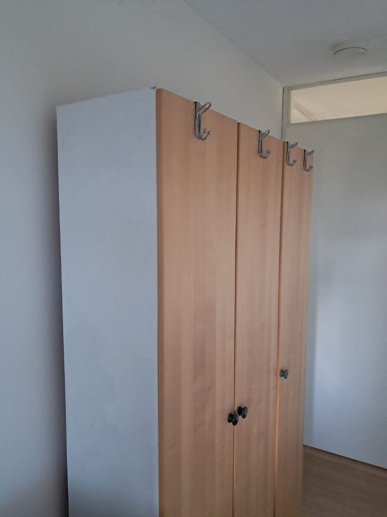 Billy kledingkasten, Huis en Inrichting, Kasten | Kledingkasten, Ophalen, Met deur(en), 100 tot 150 cm, 200 cm of meer