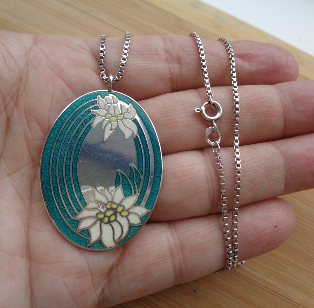ketting met mooie hanger met edelweiss Franklin Mint [786], Met hanger, Verzenden, Zo goed als nieuw, Zilver