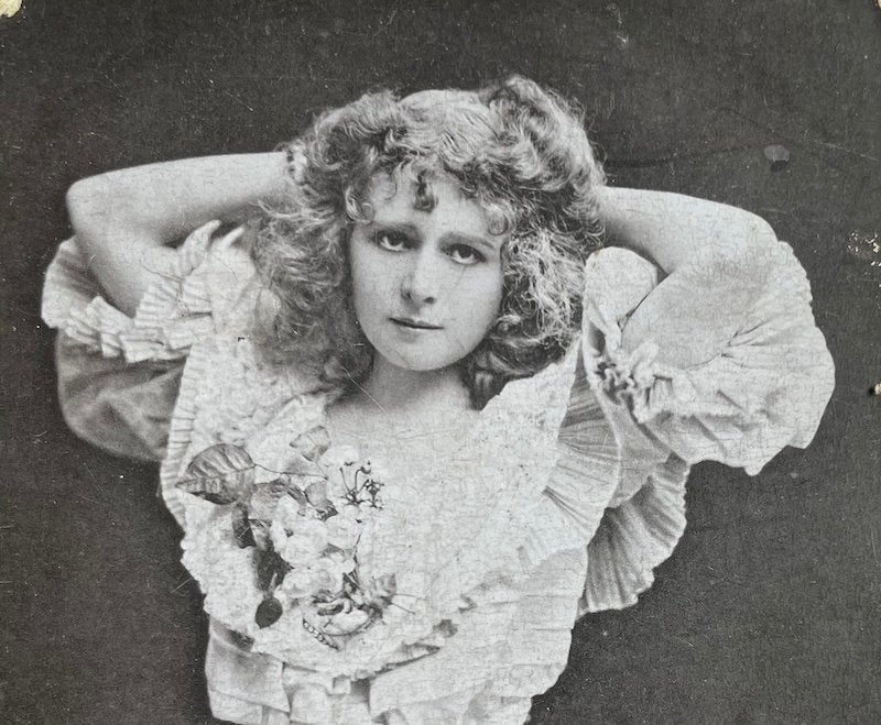 actrice Mabel Love lang haar orig.Tuck Silverette krt 1907, Ophalen of Verzenden, Voor 1920, Gelopen, Overige thema's