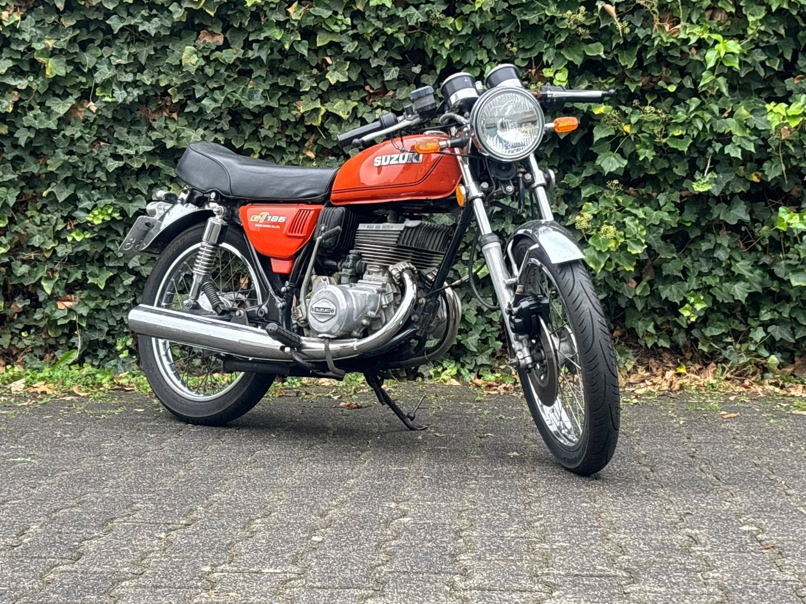 Suzuki GT 185 uit 1975 - Klassieke Toermotor, Particulier, Toermotor