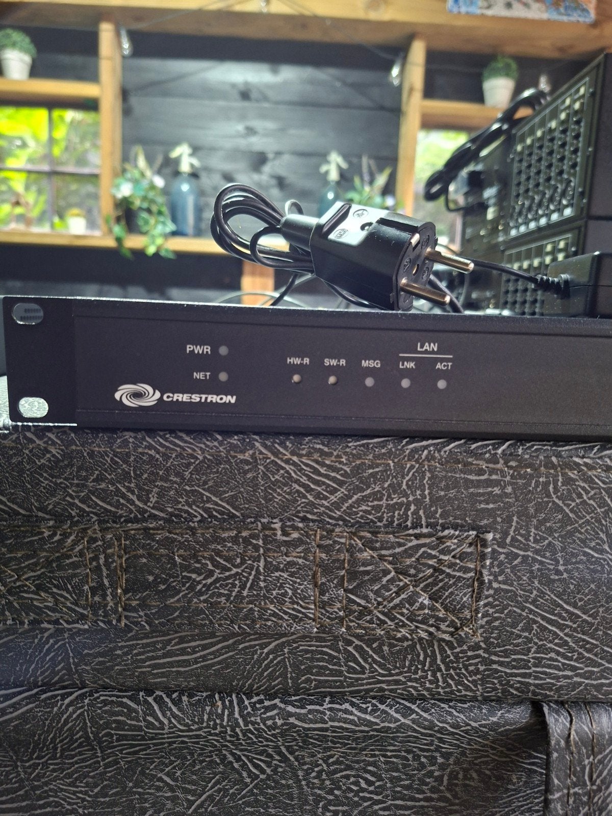 Crestron CP2E Control Processor, Ophalen, Gebruikt