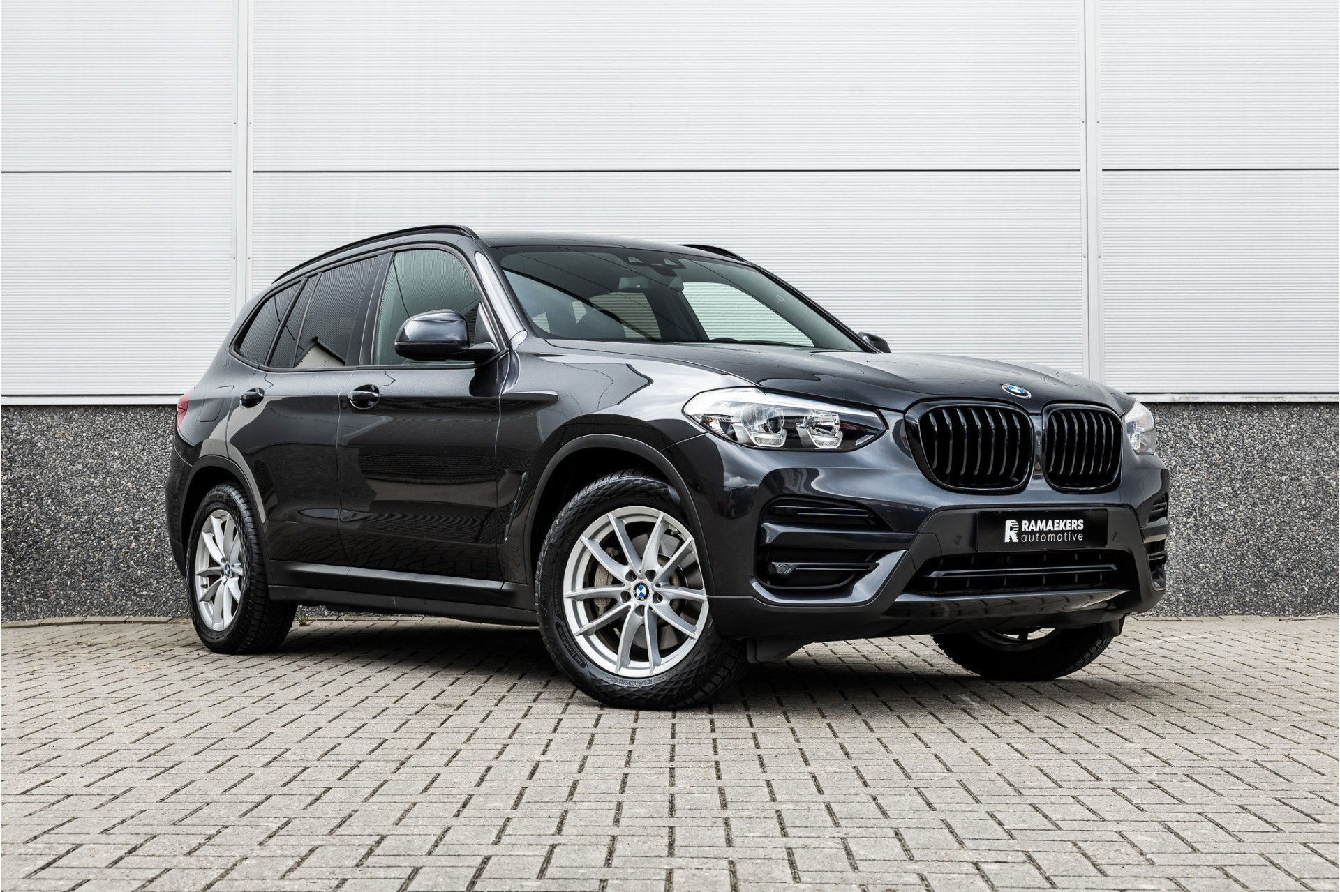 BMW X3 xDrive30e Stoelverwarming / LED / 18inch / Carplay /, Automaat, 1998 cc, Gebruikt, 4 cilinders