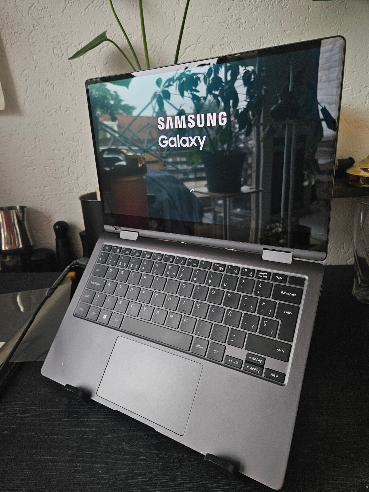 Samsung Galaxy Book3 360 (13.3" AMOLED, 16GB RAM, 512GB SSD), Gebruikt, Qwerty, 13 inch, Met touchscreen
